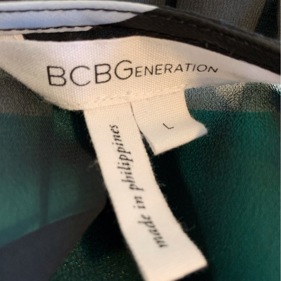 BCBGeneration tank & pleats dress - Picture 3 of 3